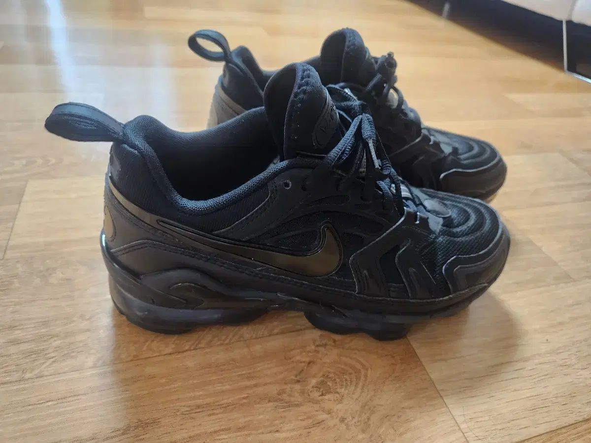 NIKE ナイキ ヴェイパー Evo