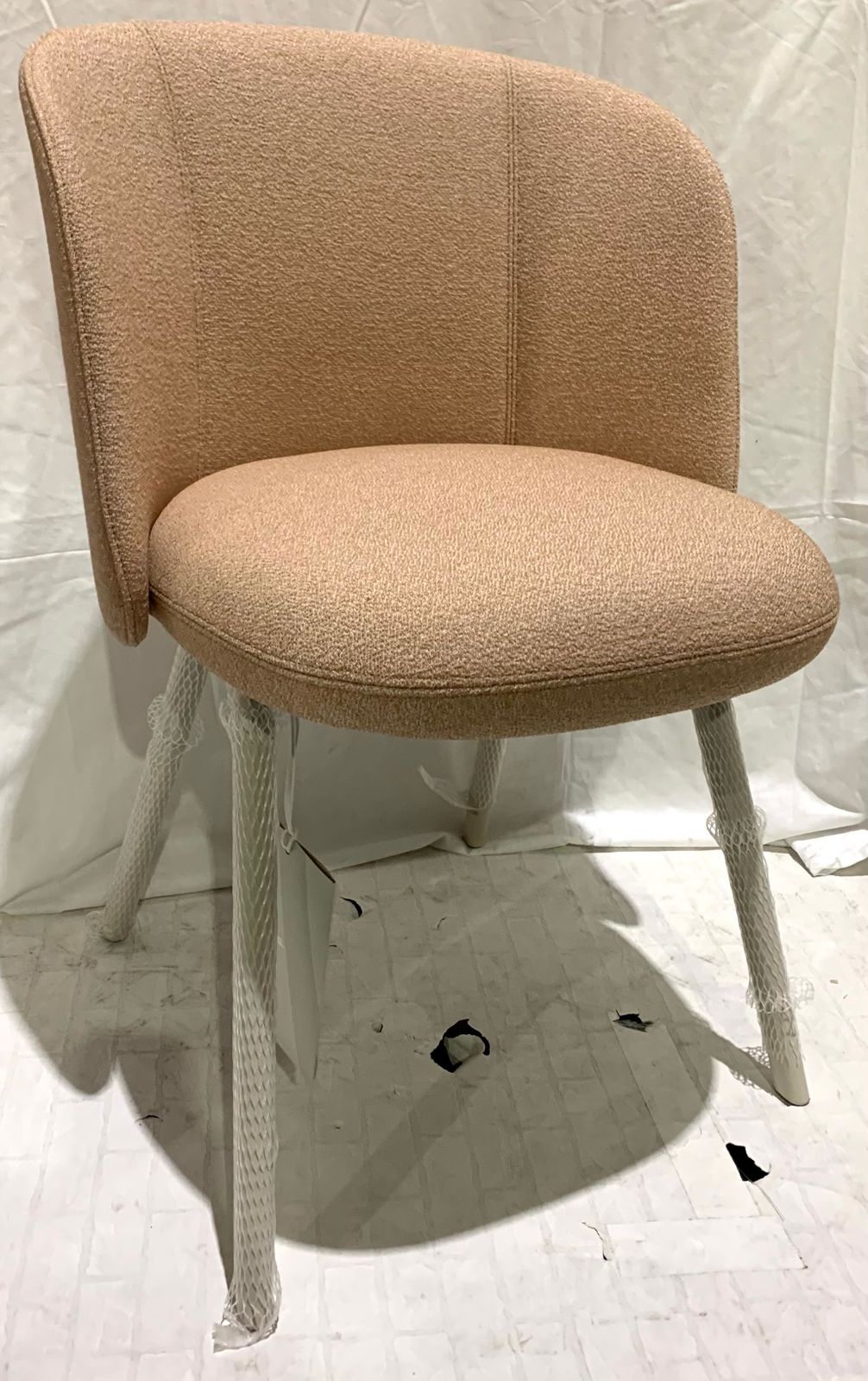 【極美品】tvitra ミカド サイド チェア ピンク×マスタード