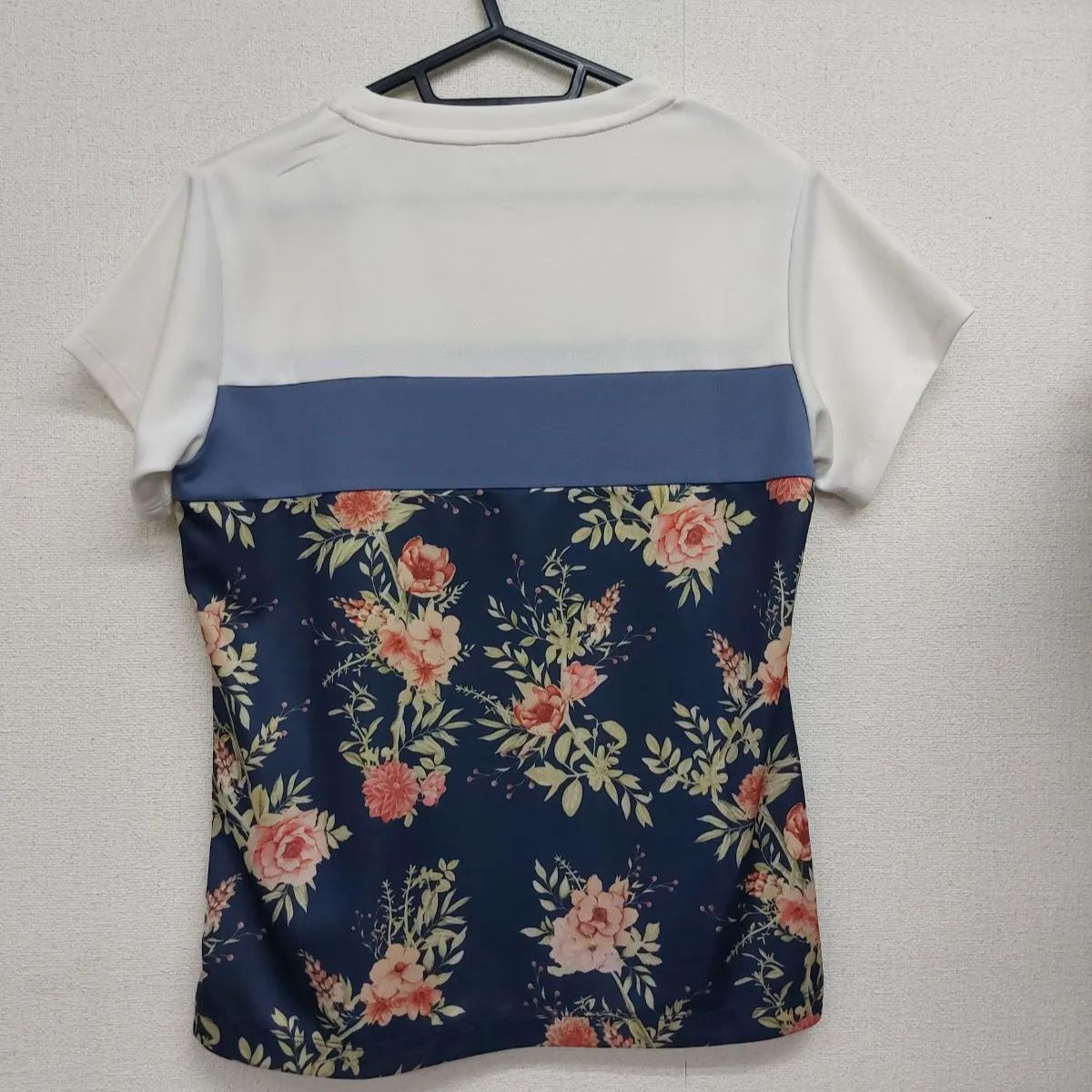 Admiral アドミラル ATLA512 フロントラインフラワーTEE BLU（34