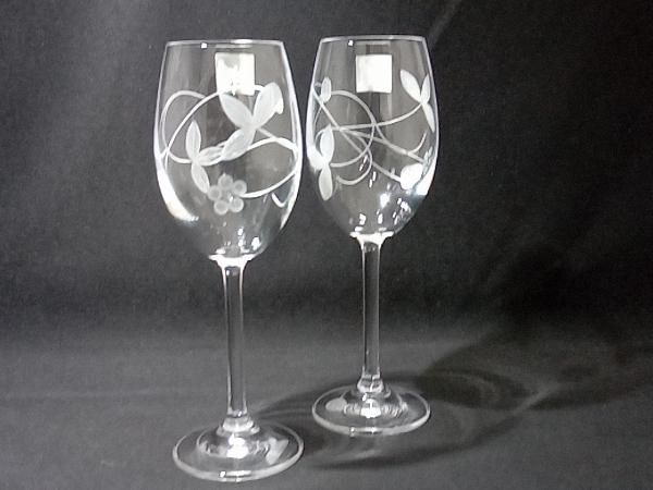 MINTON ミントン ヴィクトリアストロベリー ホワイト プレート