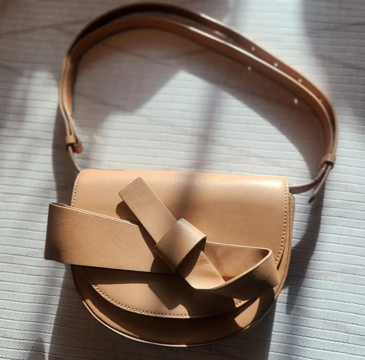 OSTKAKA オストカーカ ギウンセ バッグ