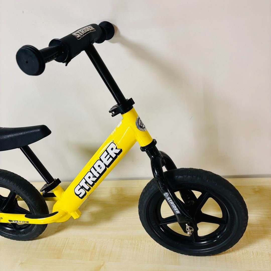 ストライダースポーツ12 イエロー1歳半〜5歳