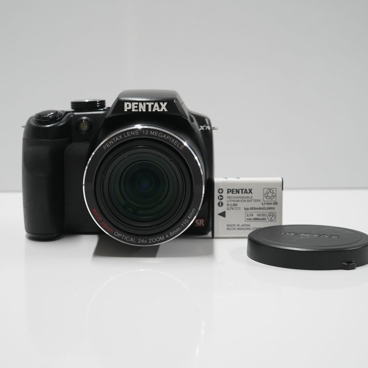 PENTAX X70 本体+バッテリー 高倍率 光学24倍ズーム 完動品 - メルカリ