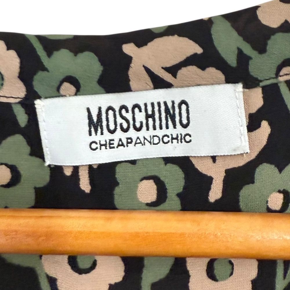 【美品】モスキーノ チープアンドシック MOSCHINO ワンピース ファー 美品 MOSCHINO モスキーノチープアンドシック フラワープリント