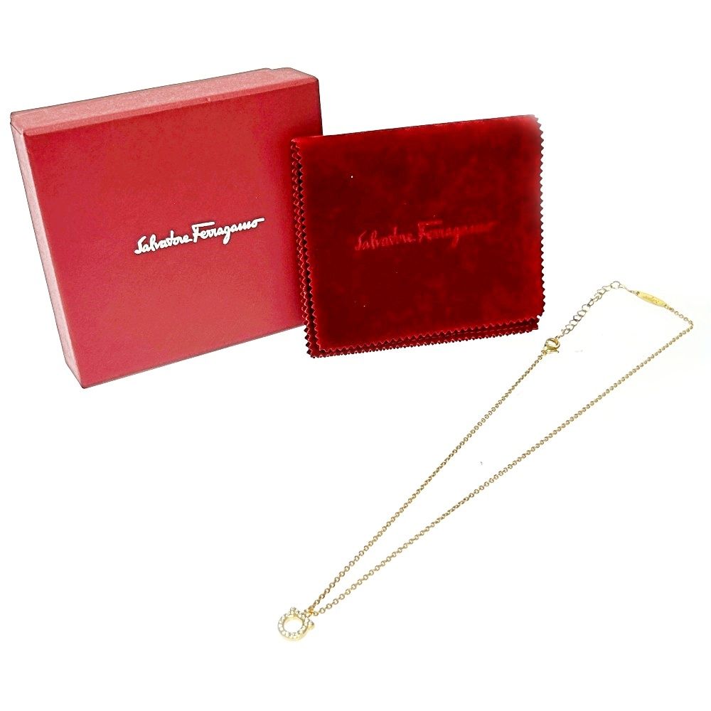 中古】【箱付き】 Salvatore Ferragamo サルヴァトーレフェラガモ GP