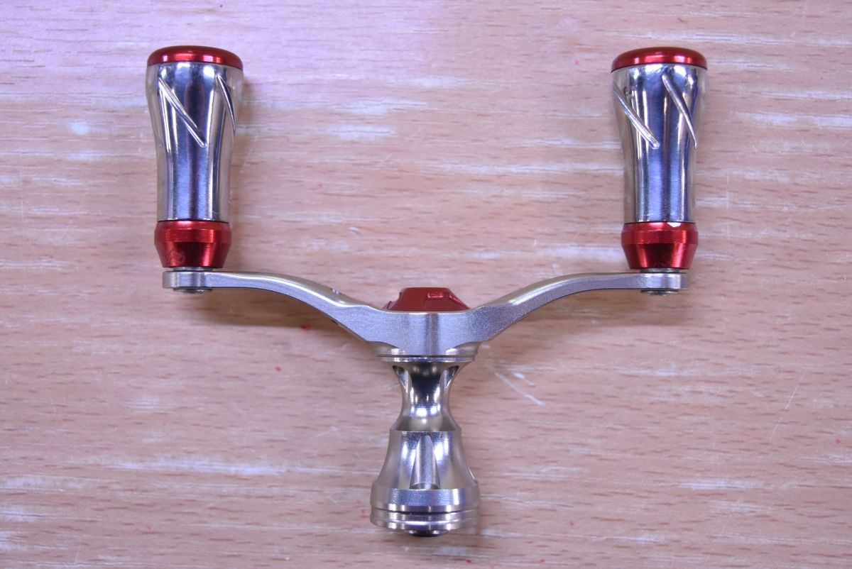 リールカスタムパーツ LIVRE UNION(ユニオン) ダイワ用 45-51mm BKB(ブラック×ブルー) リブレ ユニオン37-43 UNION 37-43（ユニオン 37-43））｜スピニング