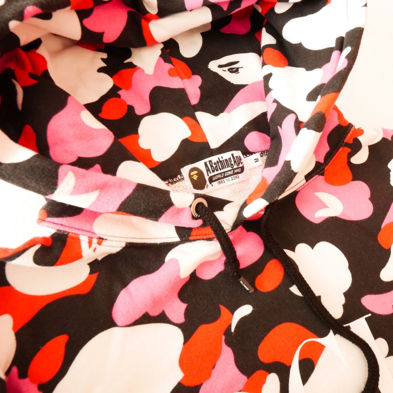 A Bathing Ape 迷彩マイメロパーカー Mサイズ A Bathing Ape 迷彩マイメロパーカー Mサイズ