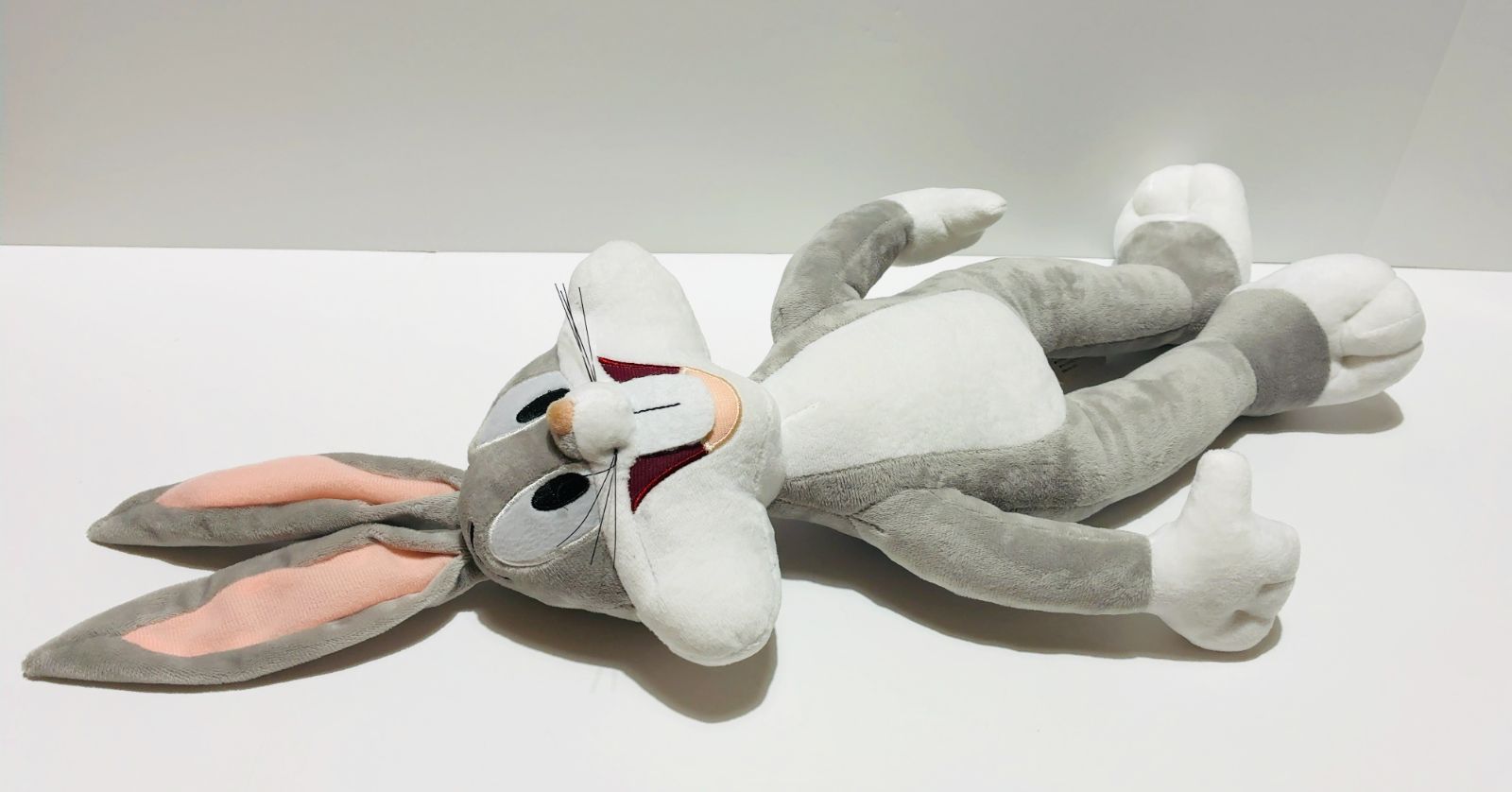 LOONEY TUNES バッグスバニー シルベスターキャット ぬいぐるみ
