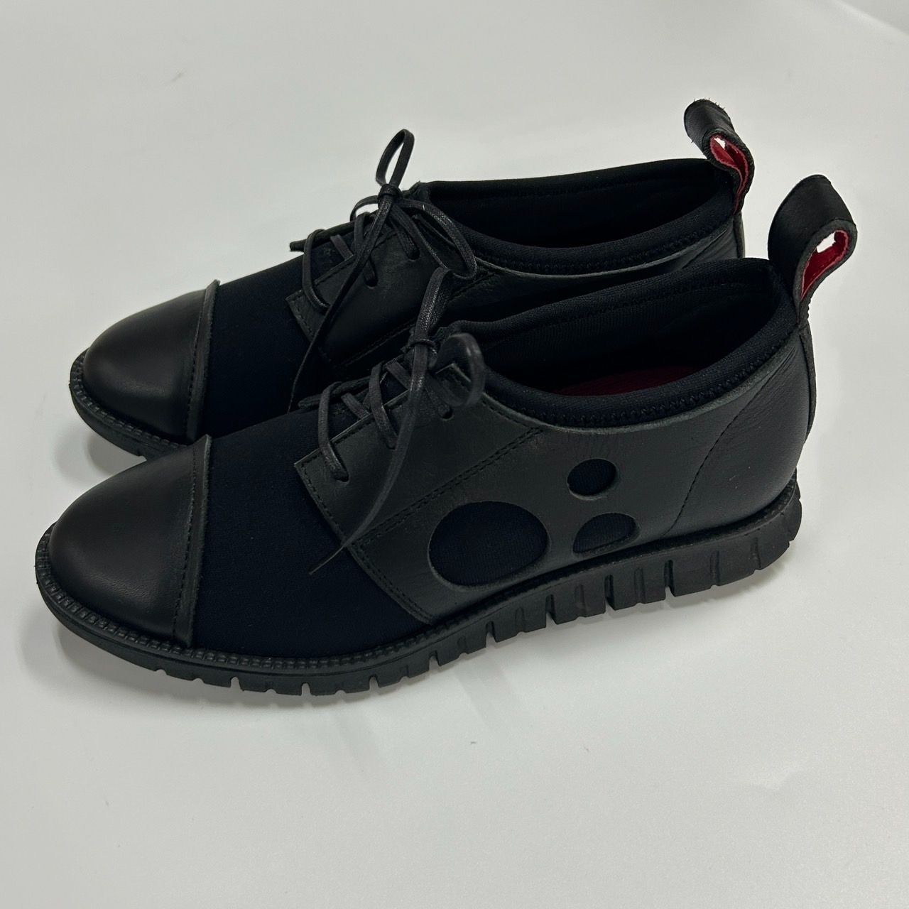 新品　センソユニコ　慈雨　フラットシューズ　23.0㎝ センソユニコシューズ センソユニコ シューズ 新品 新品 センソユニコ