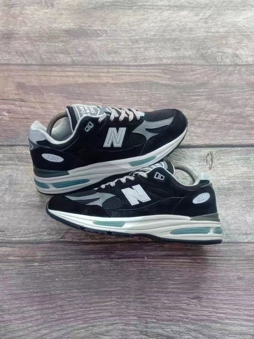 NEW BALANCE U991BK2 BLACK Made In UK ブラック ニューバランス 991 V2 U991 メイド イン UK  スニーカー ワイズ D - メルカリ