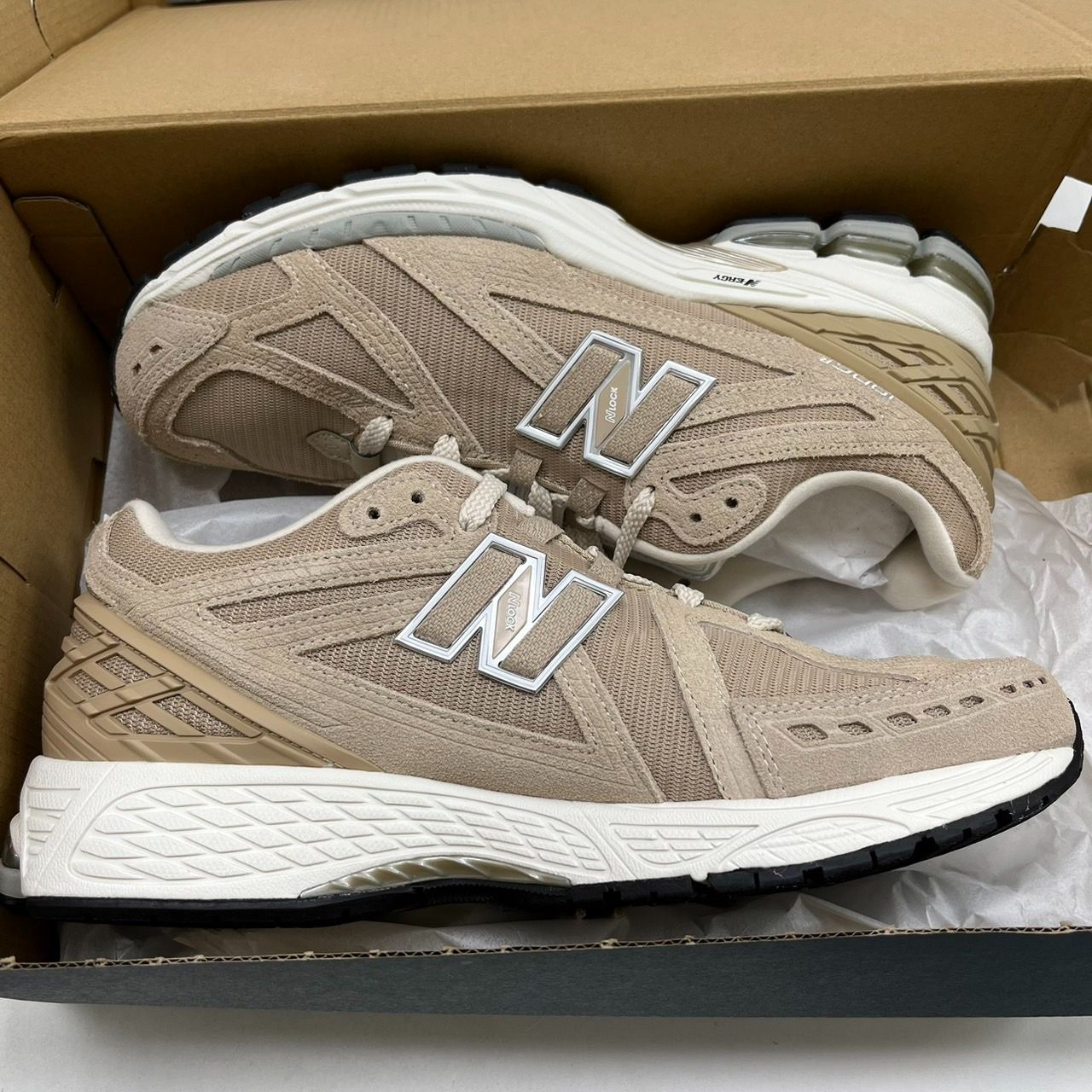 NewBalance ニューバランス スニーカー ランニング シューズ 1906R M1906RW  ：n24