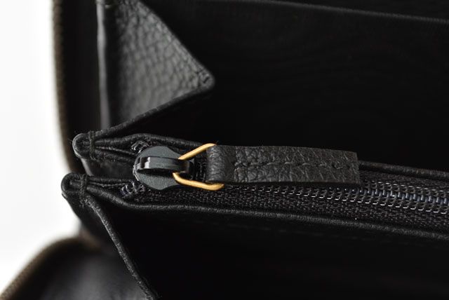 未使用グッチ 長財布 ヴィンテージロゴ プリント ブラック