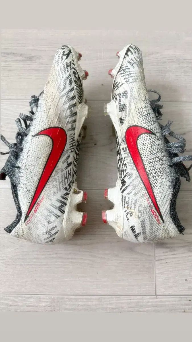 NIKE ナイキ サッカースパイク マーキュリアル ベロチ HG 26.0cm NIKE