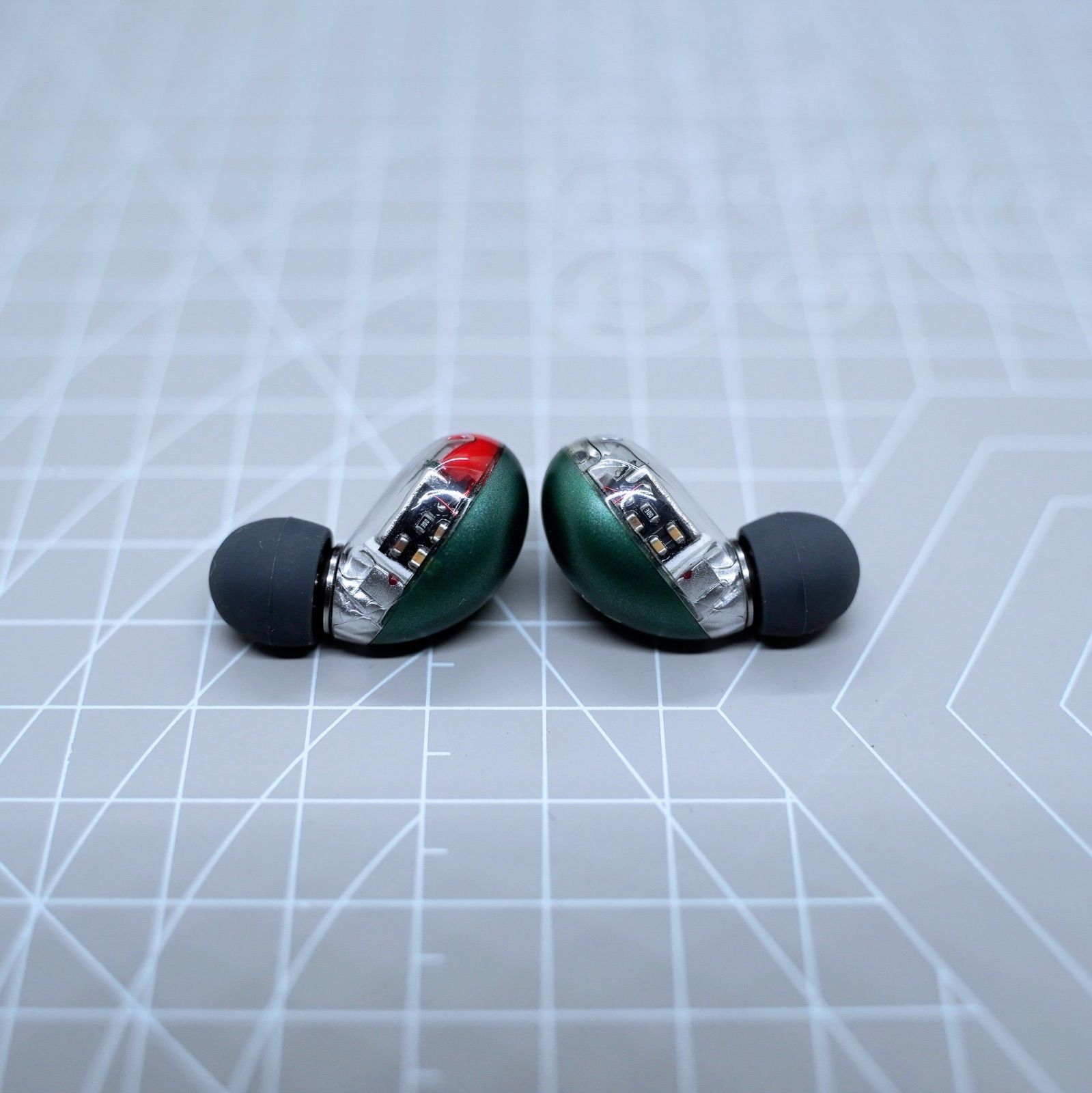 ジェイドグリーン ついにDIY SE846(第2世代) 純正12BAユニッ