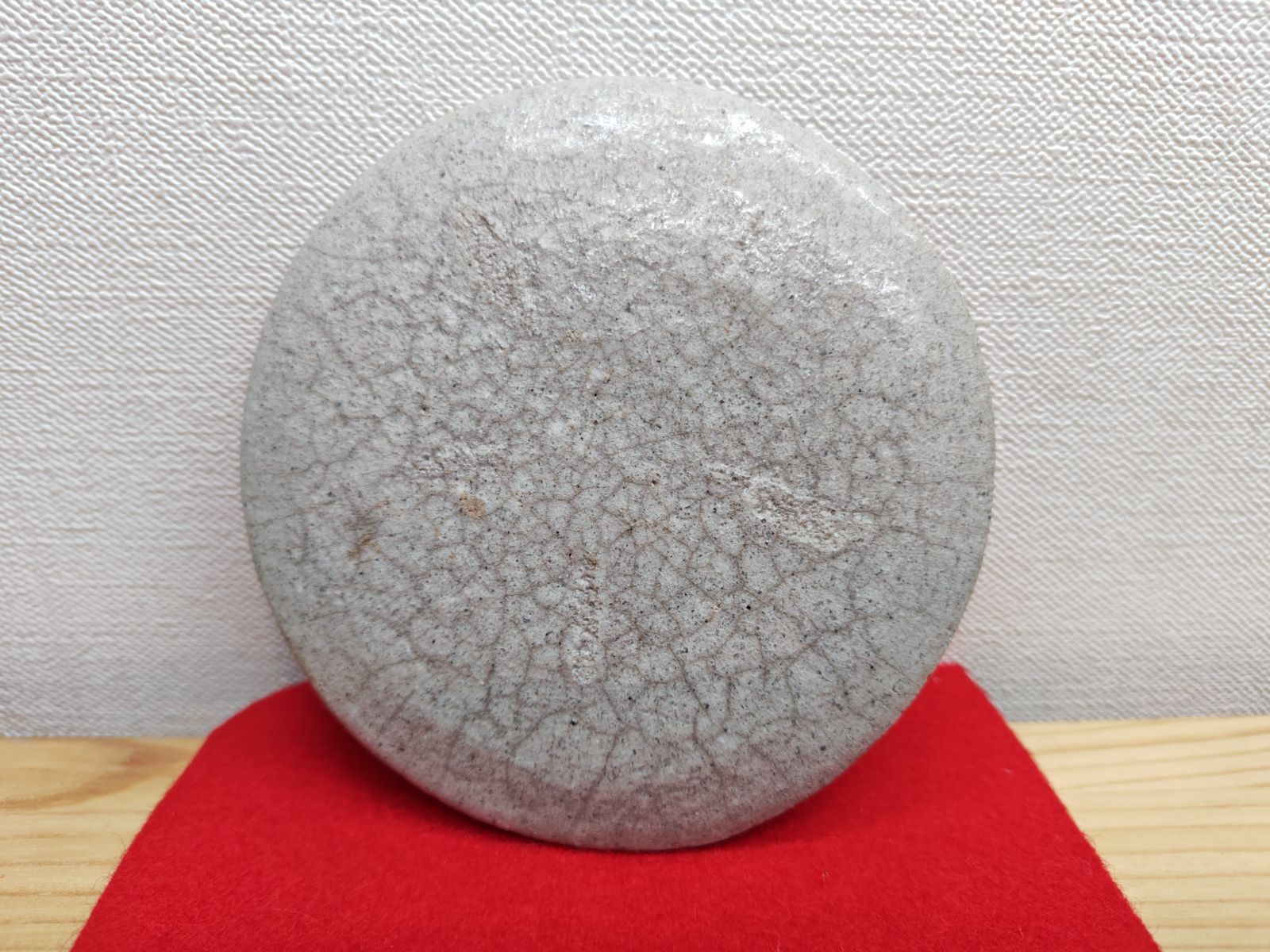 送料込【逢絢亭】茶道具 水指 大樋焼 白釉 裏千家書付 大樋年雄 共箱入り 逢絢亭】茶道具 水指 大樋焼 白釉 裏千家書付 大樋年雄