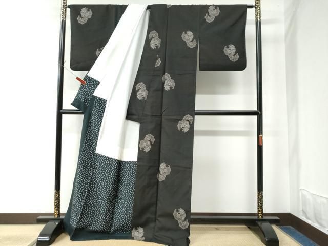 平和屋着物□本場大島紬 9マルキ 短冊花文 正絹 逸品 未使用 BAAU3736hj