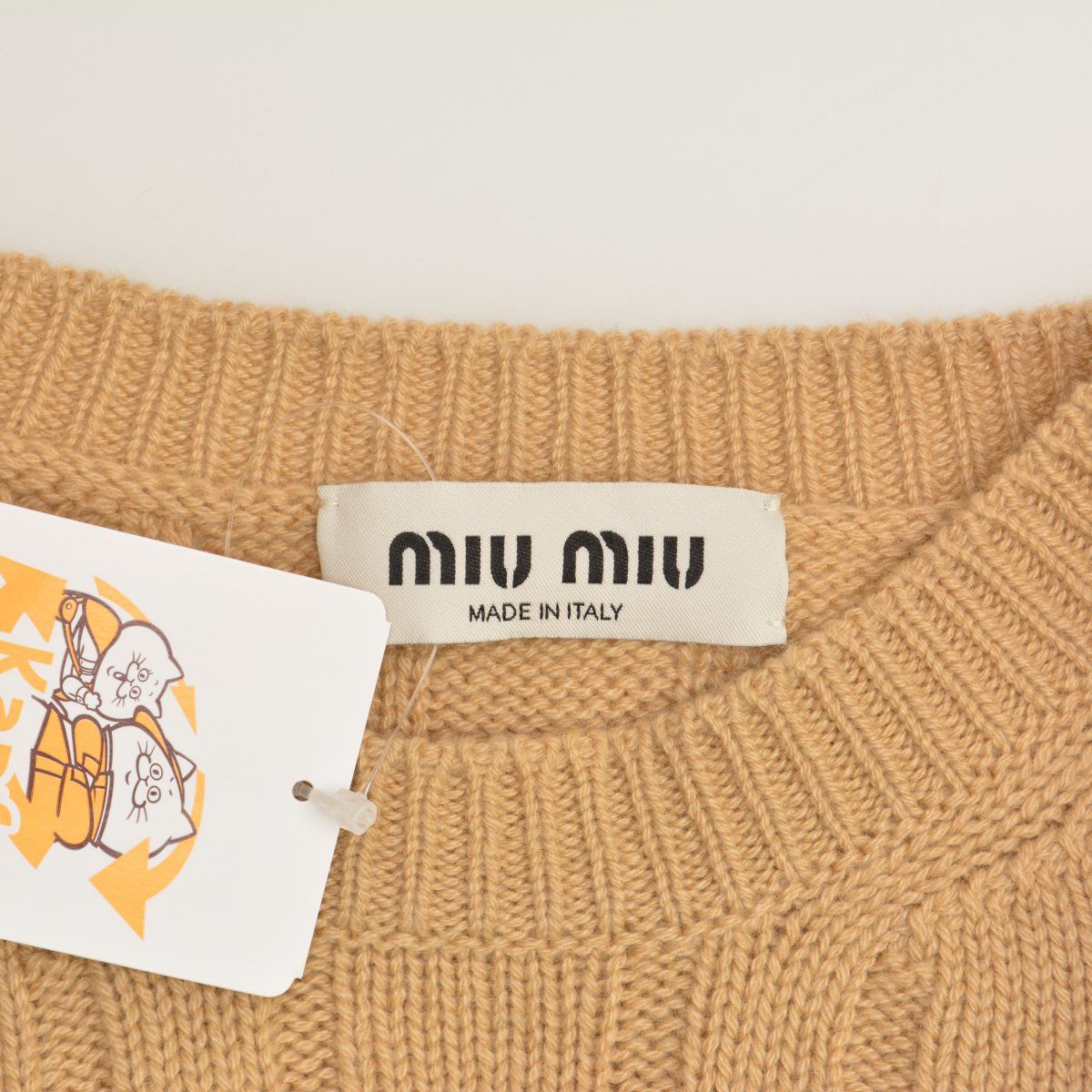 【MIUMIU】2023AW MML603 1031 カシミア ケーブルニット長袖ニットセーター MIUMIU】2023AW MML603 1031 カシミア ケーブルニット長袖ニット