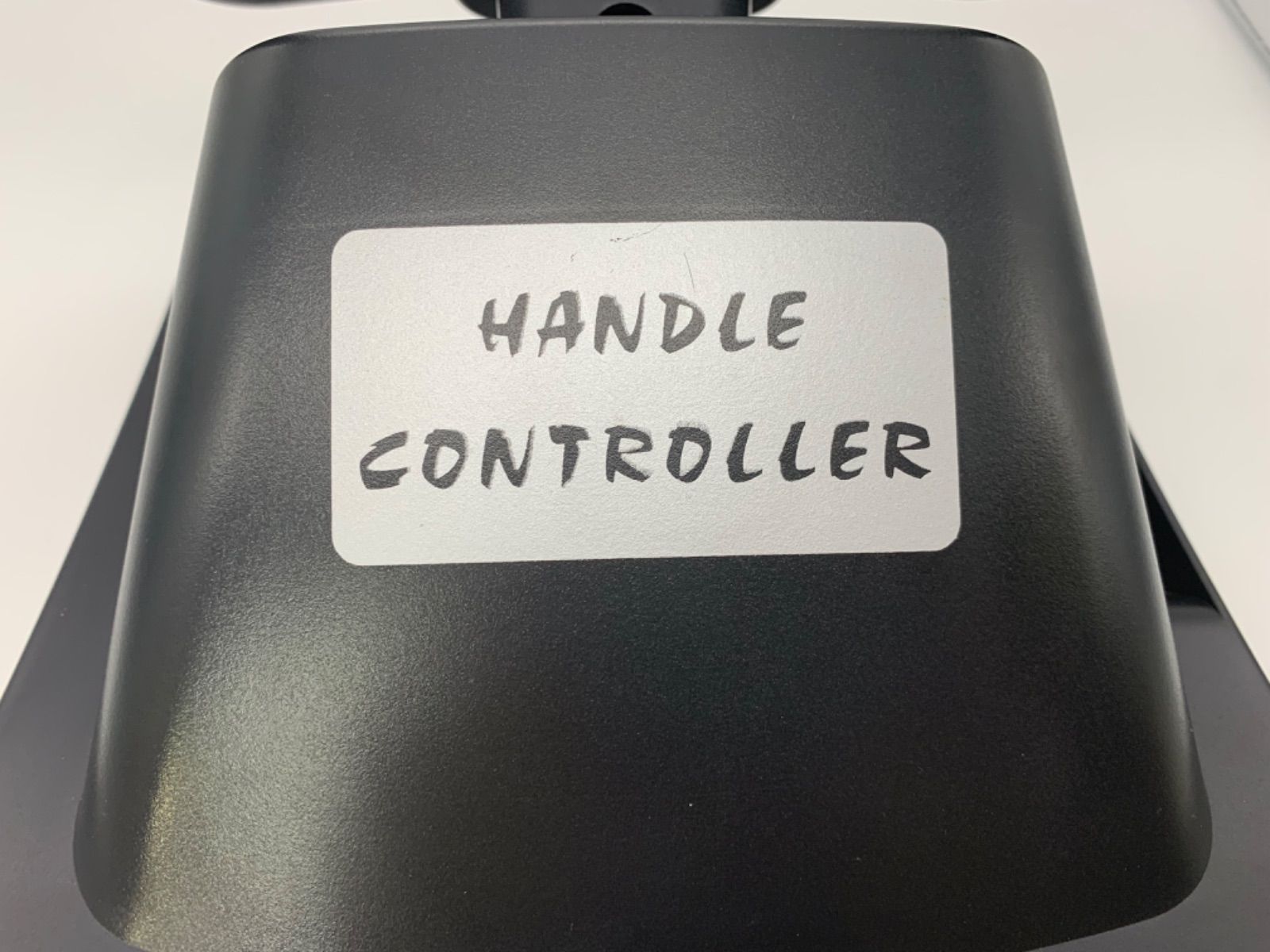 激貴重！未使用品 ファミコン 体感ハンドルコントローラ メガドライブ HORI 美品】ファミコン ハンドルコントローラ メガドライブ HJ-15