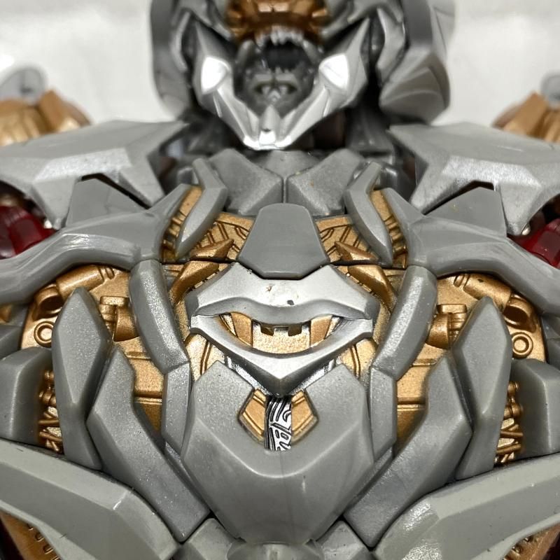 美品】トランスフォーマー マスターピース MPM-8 メガトロン