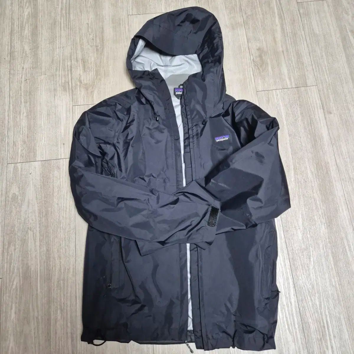 patagonia パタゴニア トレントシェル m サイズ