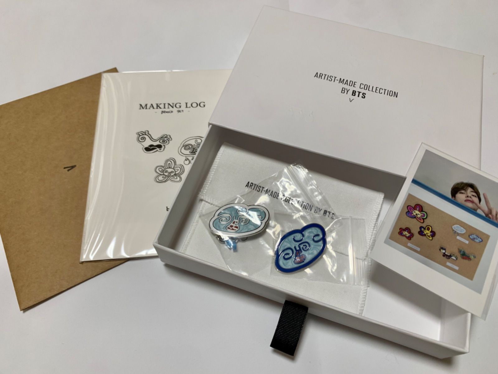 Artist Made Collection by BTS - V Brooch Set (Cloud Drops) - Jewelry