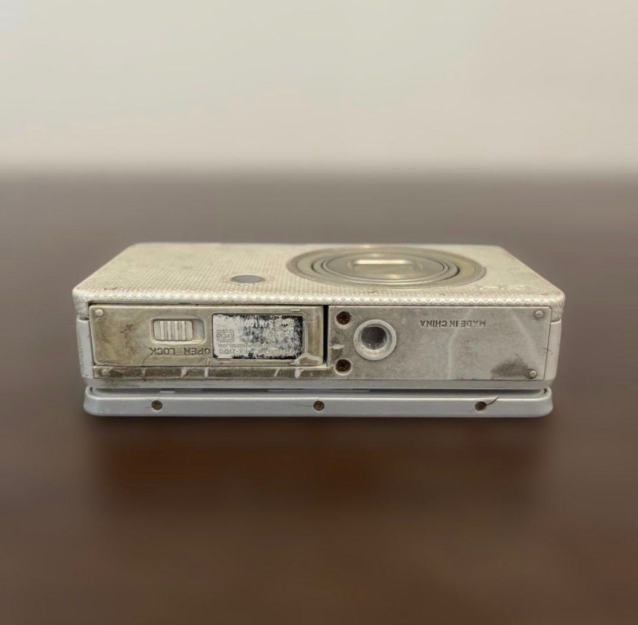 4723 CASIO カシオ EXILIM ZR70 ホワイト デジカメ - メルカリ