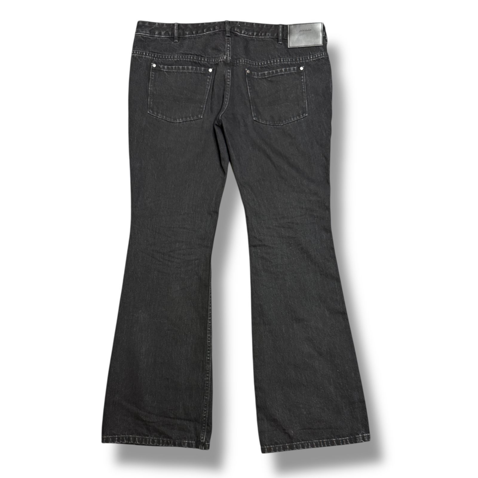 【関税込み】Entire Studios ブラック Slim-Flared ジーンズ ENTIRE STUDIOS【エンタイアスタジオ】slim-flared jeans