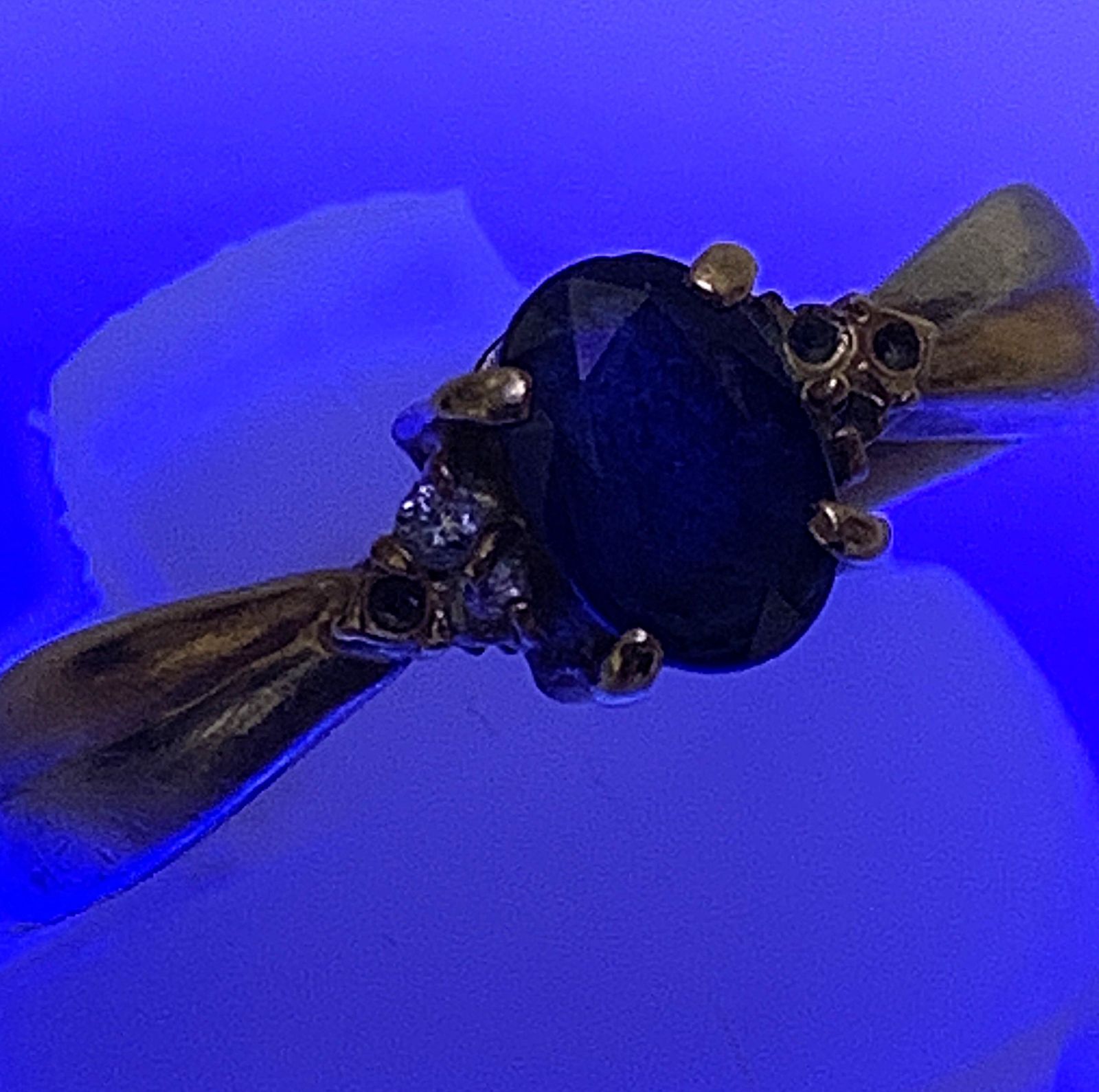 訳あり・格安》K18 ・ PT900 コンビ ダイヤモンド 0.04ct 青石