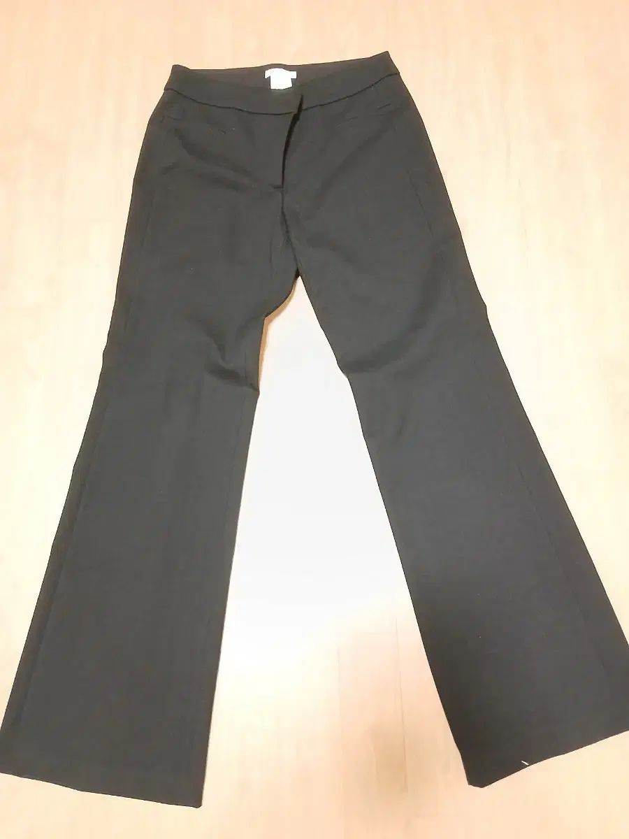 itMICHAA イッミシャ ブラック ブーツカット スーツ ズボン