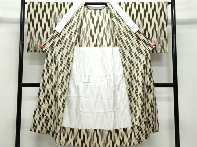 平和屋着物●長襦袢　無双仕立て　矢羽根文様　正絹　逸品　CAAX0830vf 平和屋着物○長襦袢 無双仕立て 矢羽根文様 正絹 逸品 CAAX0830vf