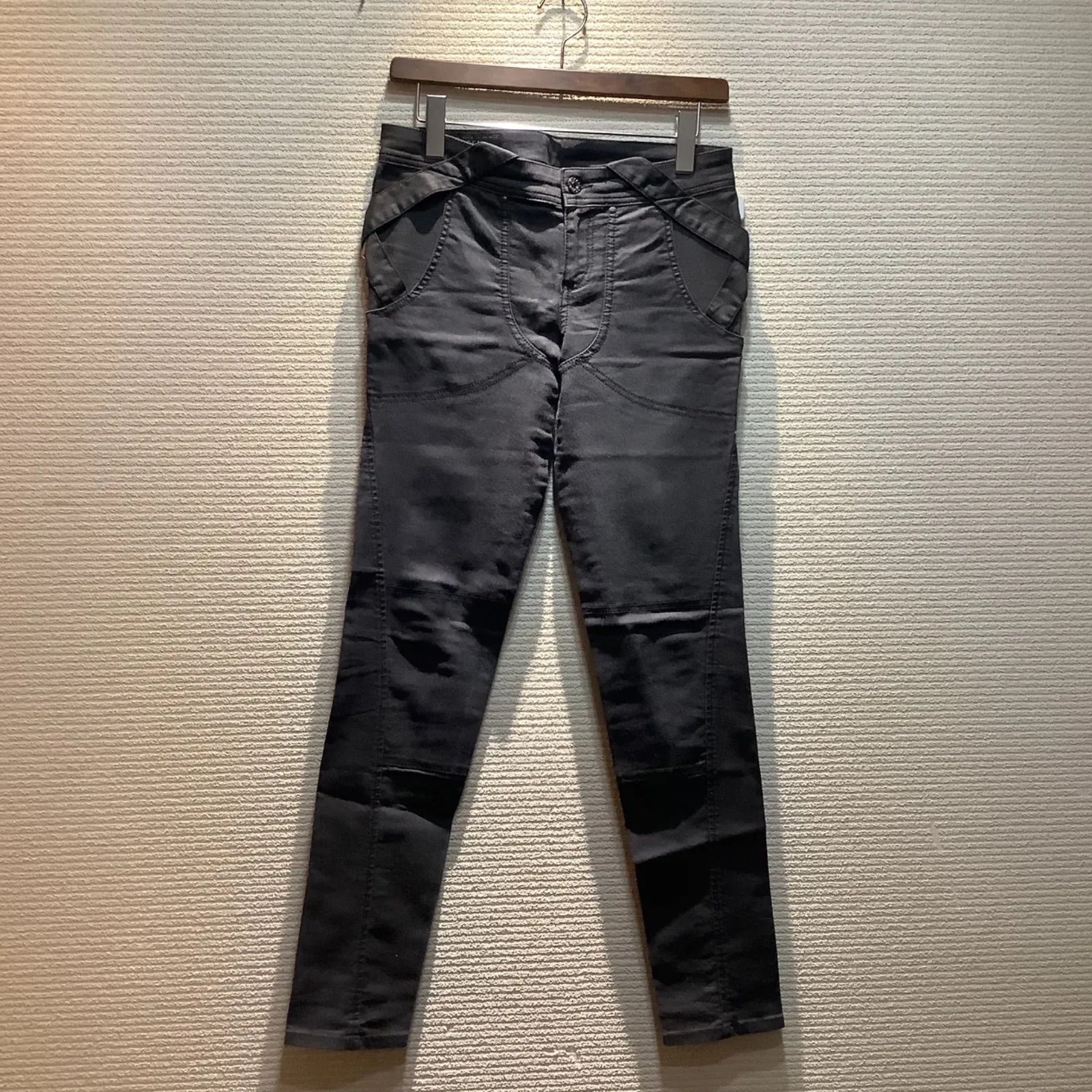 GUCCI グッチ ロゴワッペン スキニーデニム ジーンズ パンツ グレー 黒  