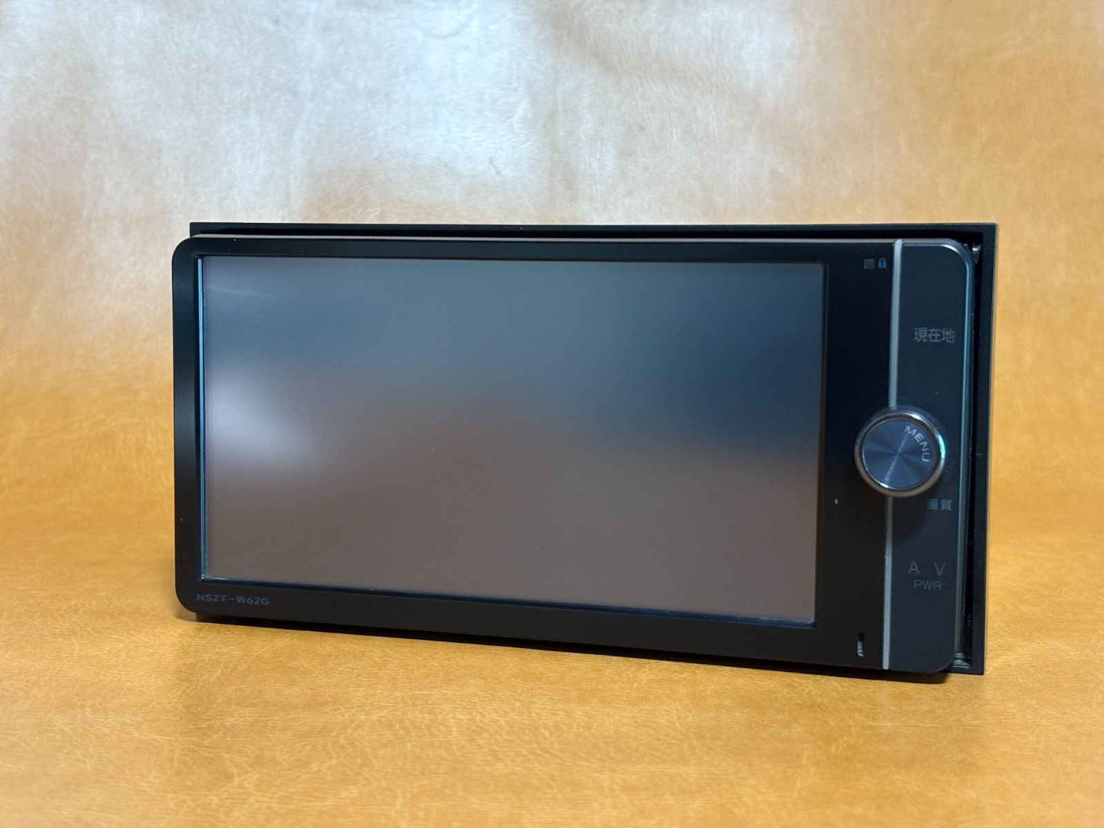 カロッツェリアメモリーナビ AVIC-MRZ007 DVD CD 2022 111097-A