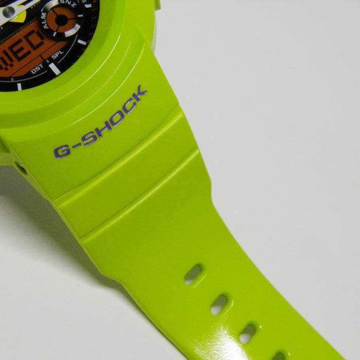 【極美品】 希少 G-SHOCK AW-582CC-4AJF サマーカラーズ 極美品】 希少 G-SHOCK AW-582CC-4AJF サマーカラーズ