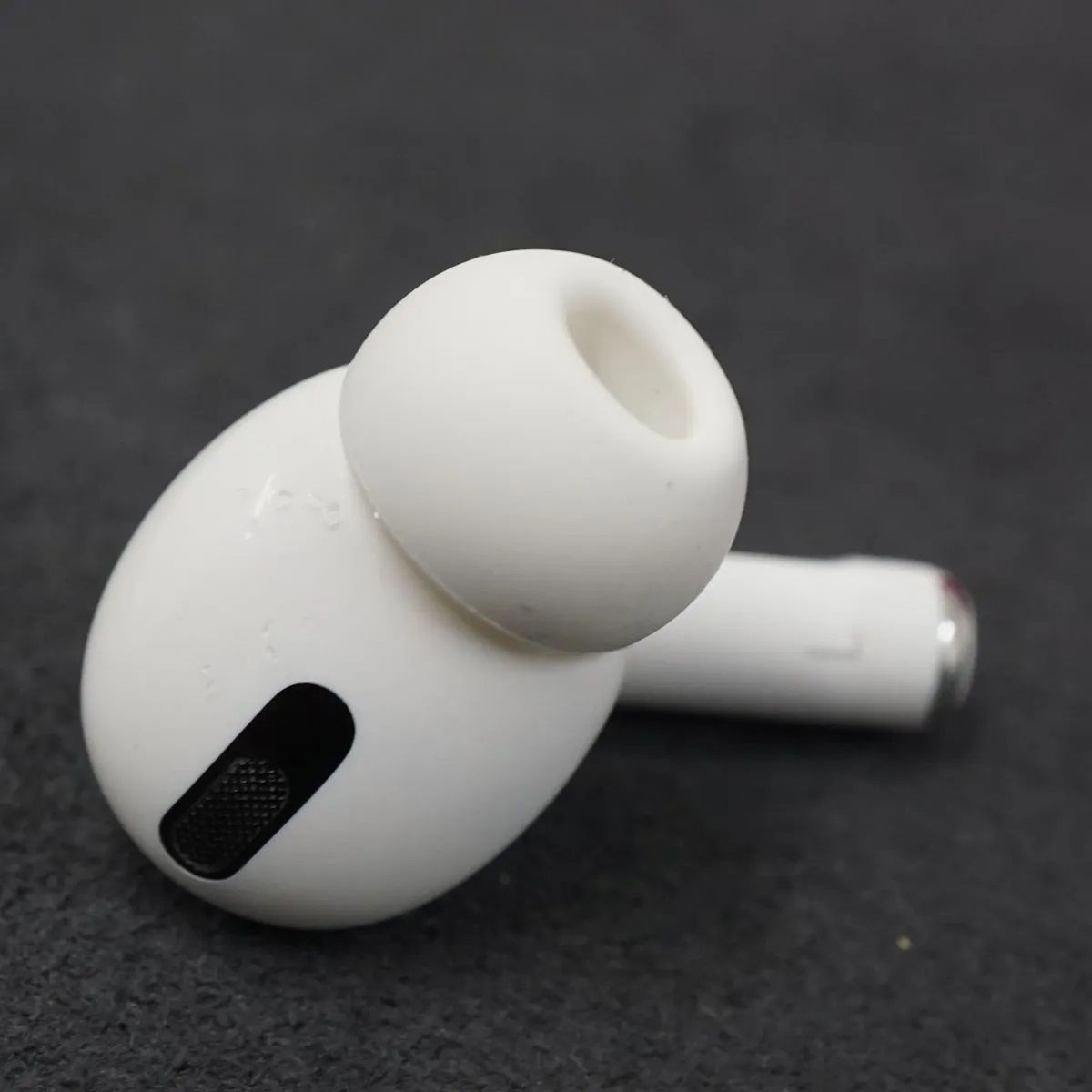 Apple AirPods Pro エアーポッズ プロ 左イヤホンのみ USED美品 第一世代 L 片耳 左耳 A2084 MWP22J/A 完動品  中古 V9046 - メルカリ