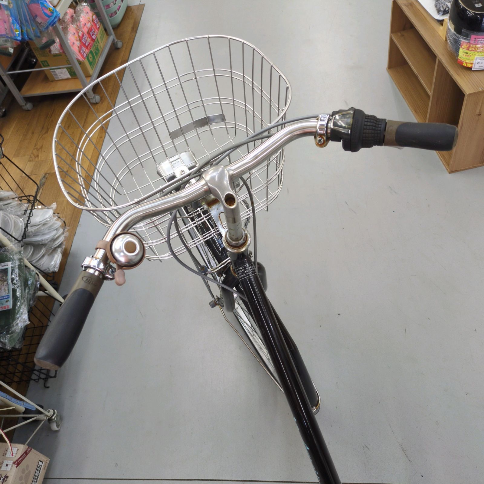 J068 ☆サビキズ使用感☆軽快自転車☆Arvita☆6段☆LEDオート☆26インチ