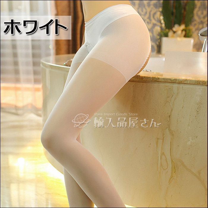 白いパンティーとパンスト 