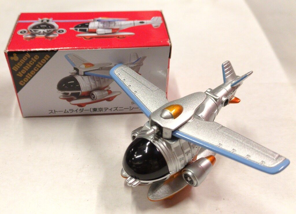 タカラトミー トミカDisney Vehicle Collection 中国製