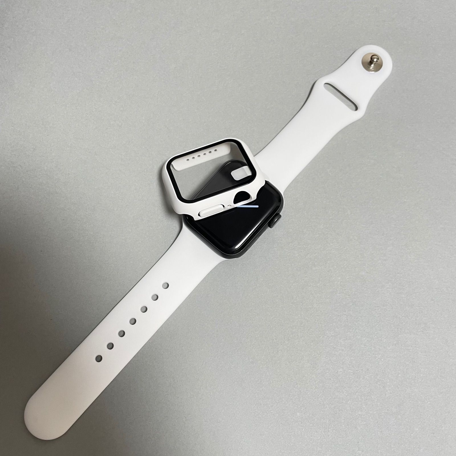 新作高評価白　アップルウォッチバンド ラバーベルト カバー　Apple Watch 時計