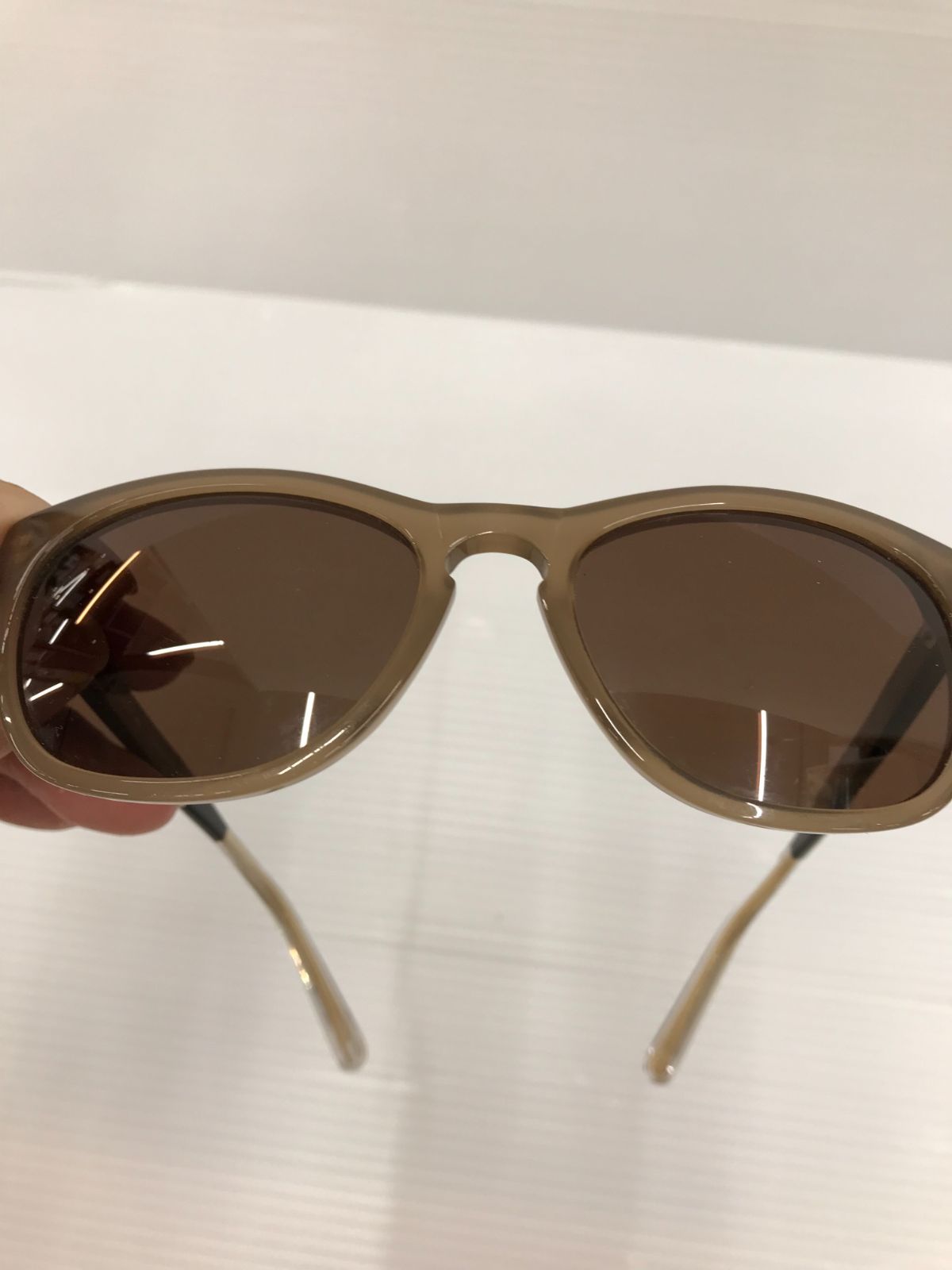 81.OLIVER PEOPLES WEST　偏光サングラス【店舗併売品】