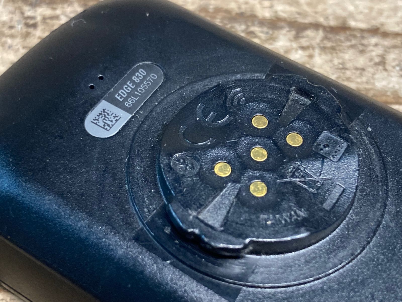 JJ792 ガーミン GARMIN エッジ EDGE 830 サイクルコンピューター 動作 済 充電端子カバーのゴム切れ BRIGHTFACE_UK