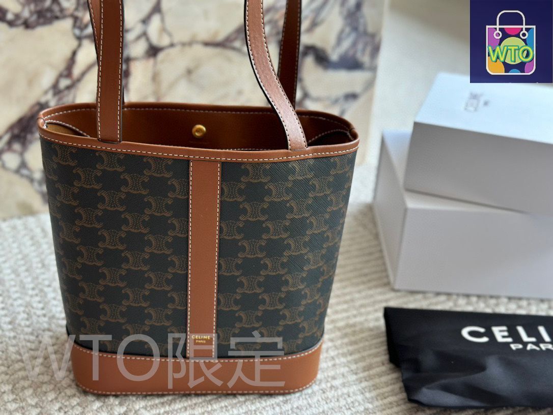 ★VIP価格★CELINE バケット クララ シアリング★関税負担なし 今日特価】Celine バケットバッグ 18×21cm ニューモデル
