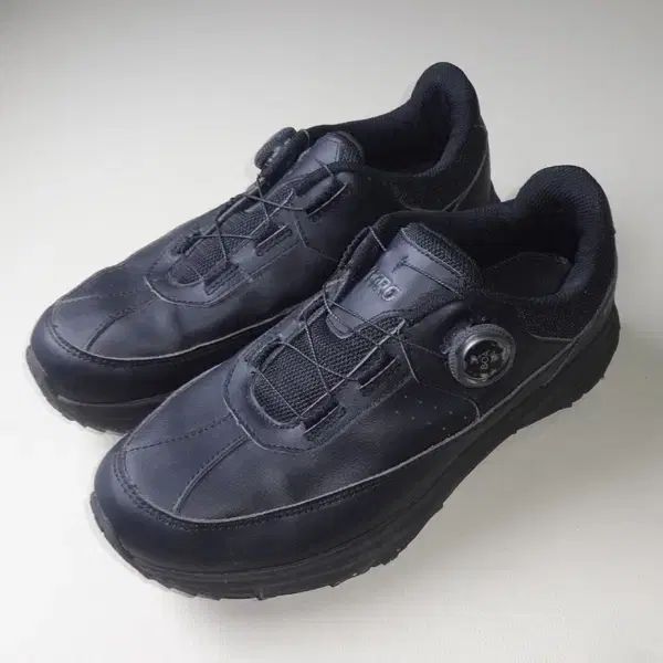 ビトロ|メンズ 270mm |シティハイブリッドボートゥラッキングシューズウォーキングシューズキャンプシューズ|ダルスン古着 123