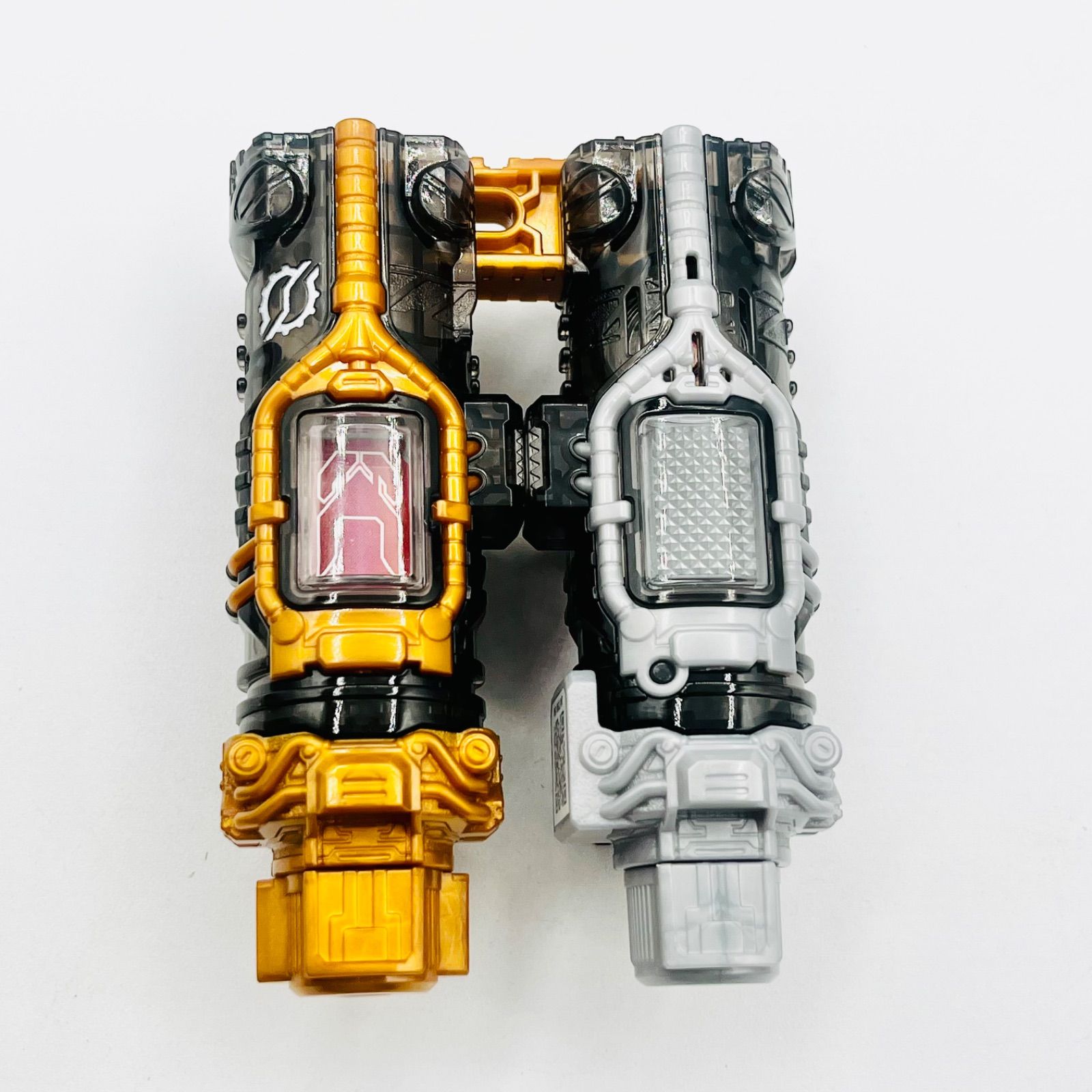 DX ビルドドライバー ハザードトリガー フルフルラビットタンクボトル 他セット DXフルフルラビットタンクボトル&ハザードトリガーセット | BANDAI TOYS