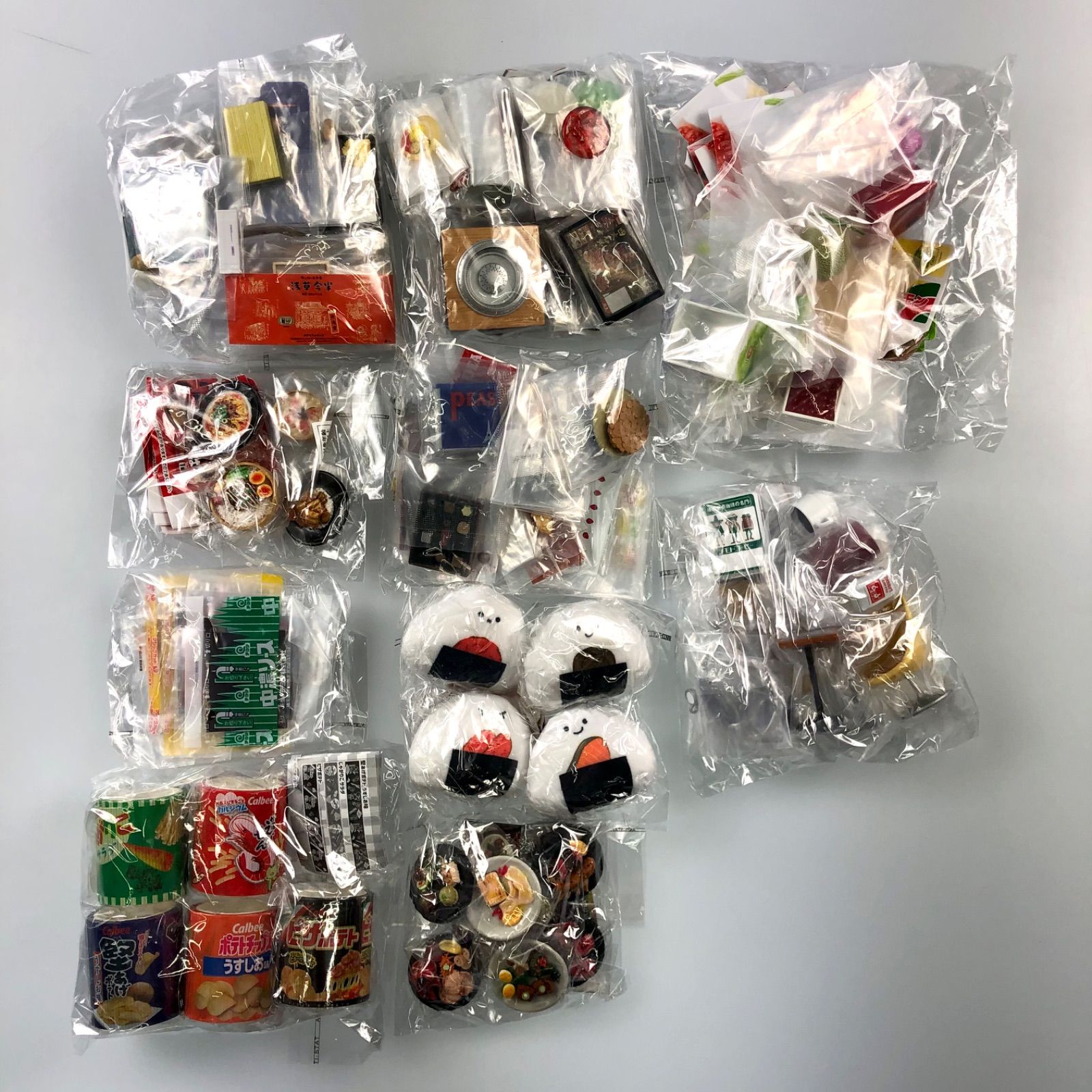 新品 トミカ ディズニー プーさん ピグレット ティガー イーヨー