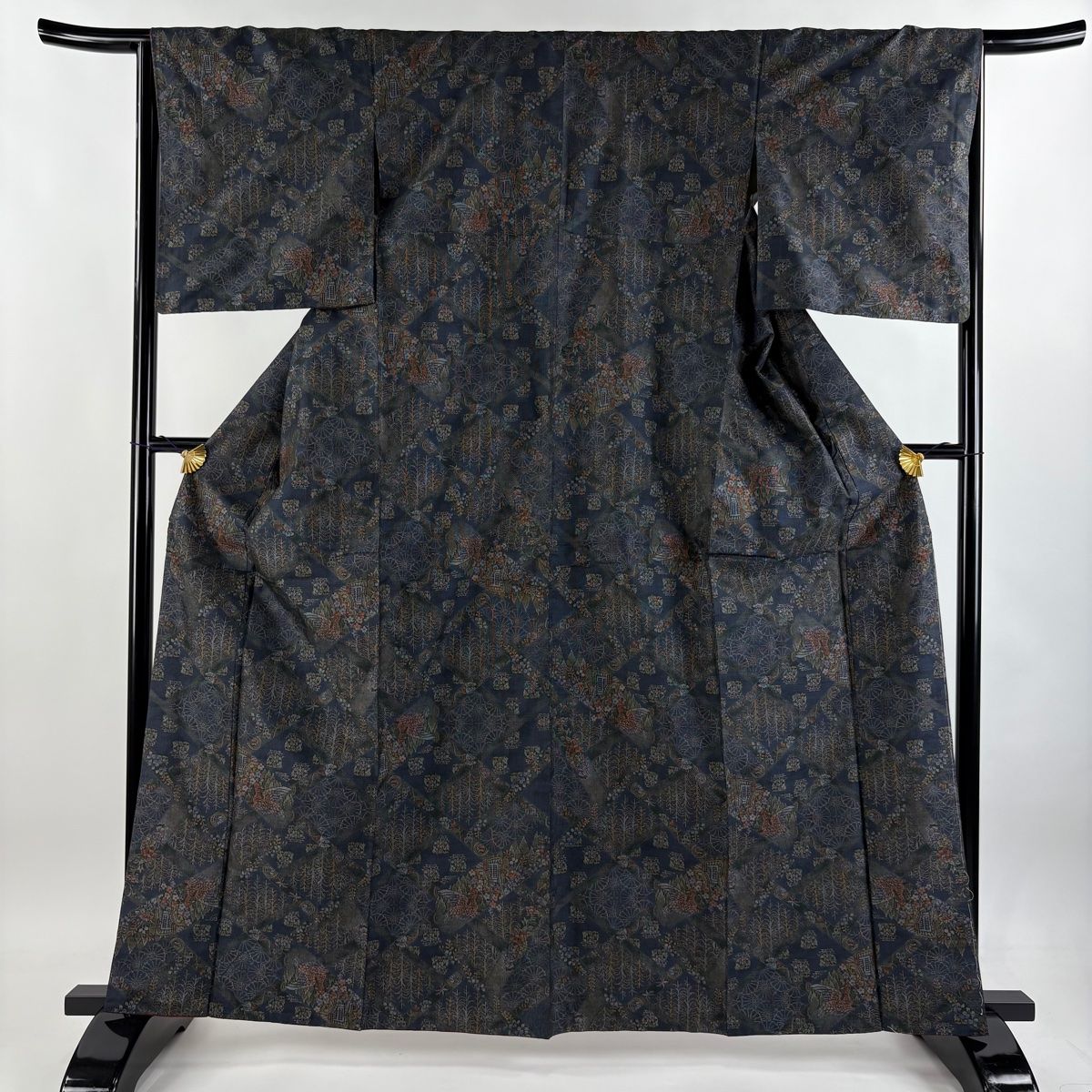 紬 身丈162.5cm 裄丈65cm M 袷 鳥 草花 紺色 正絹 秀品