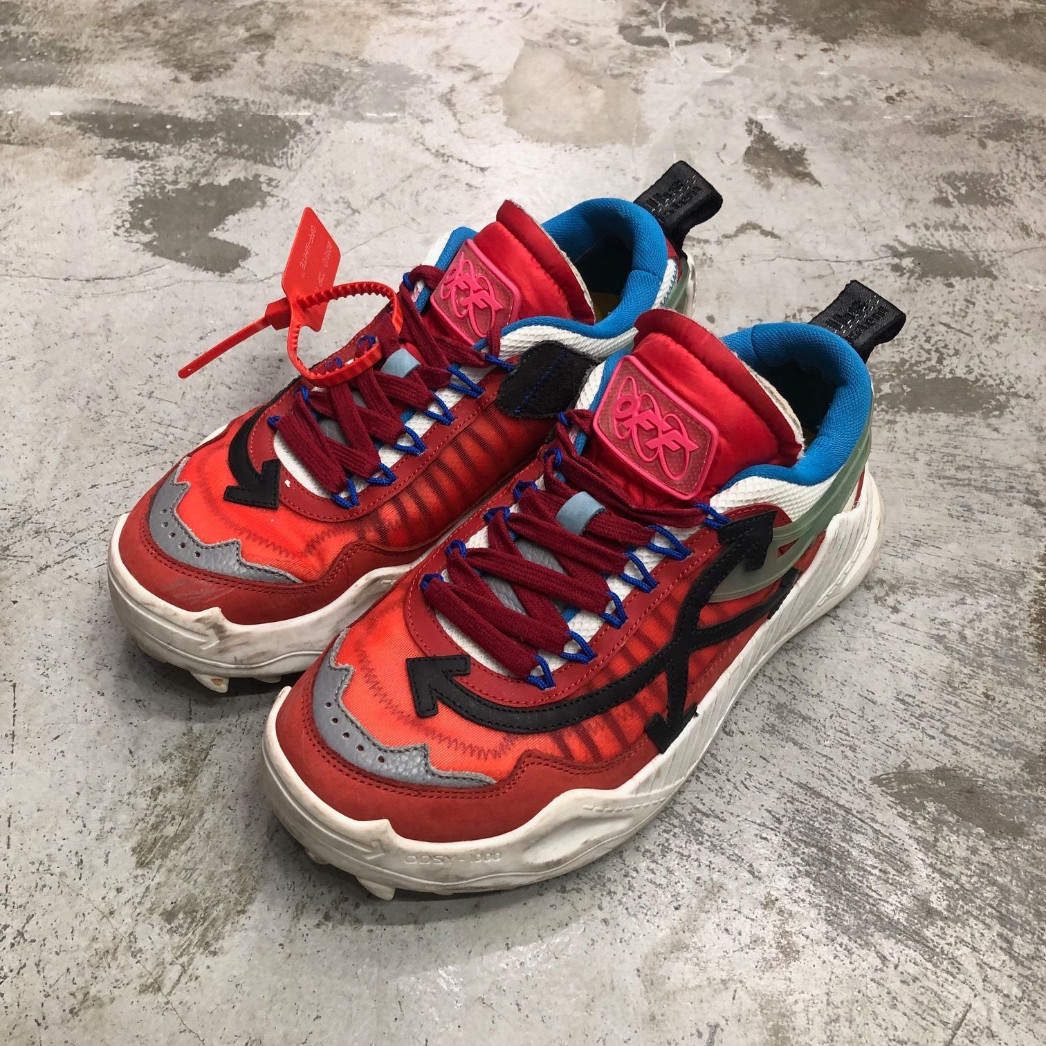 OFF-WHITE ODSY-1000 オデッセイ ダット スニーカー オフホワイト 41 75698A1 - メルカリ