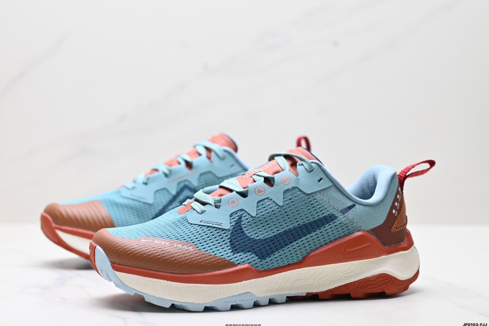 ことぶき様希少/Wild things nike react 2点 NIKE 【8月18日までの期間限定価格】 REACT PHANTOM RUN FK 2