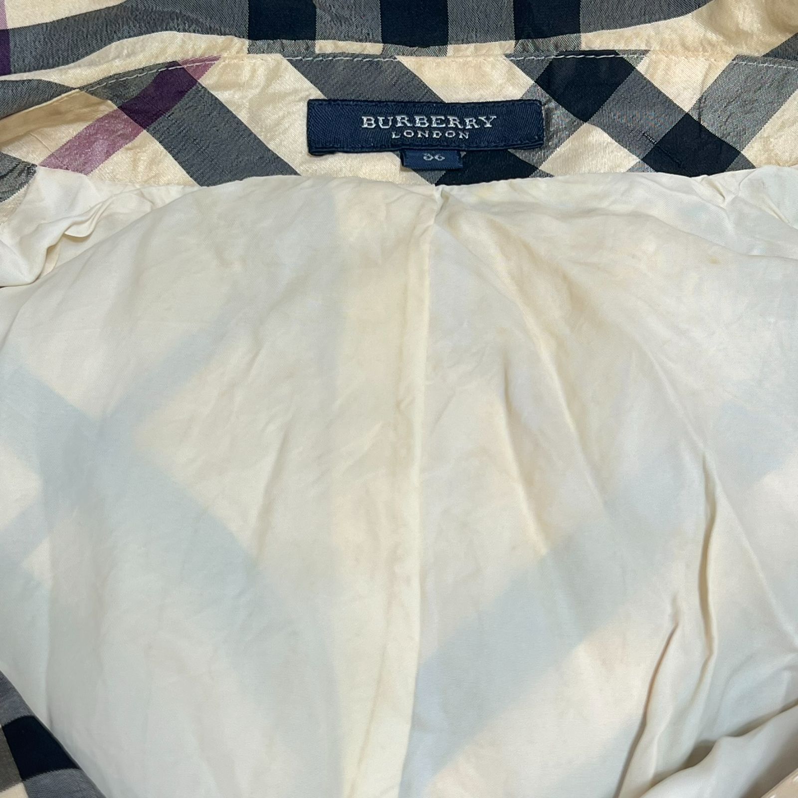 ベージュ系 B1534