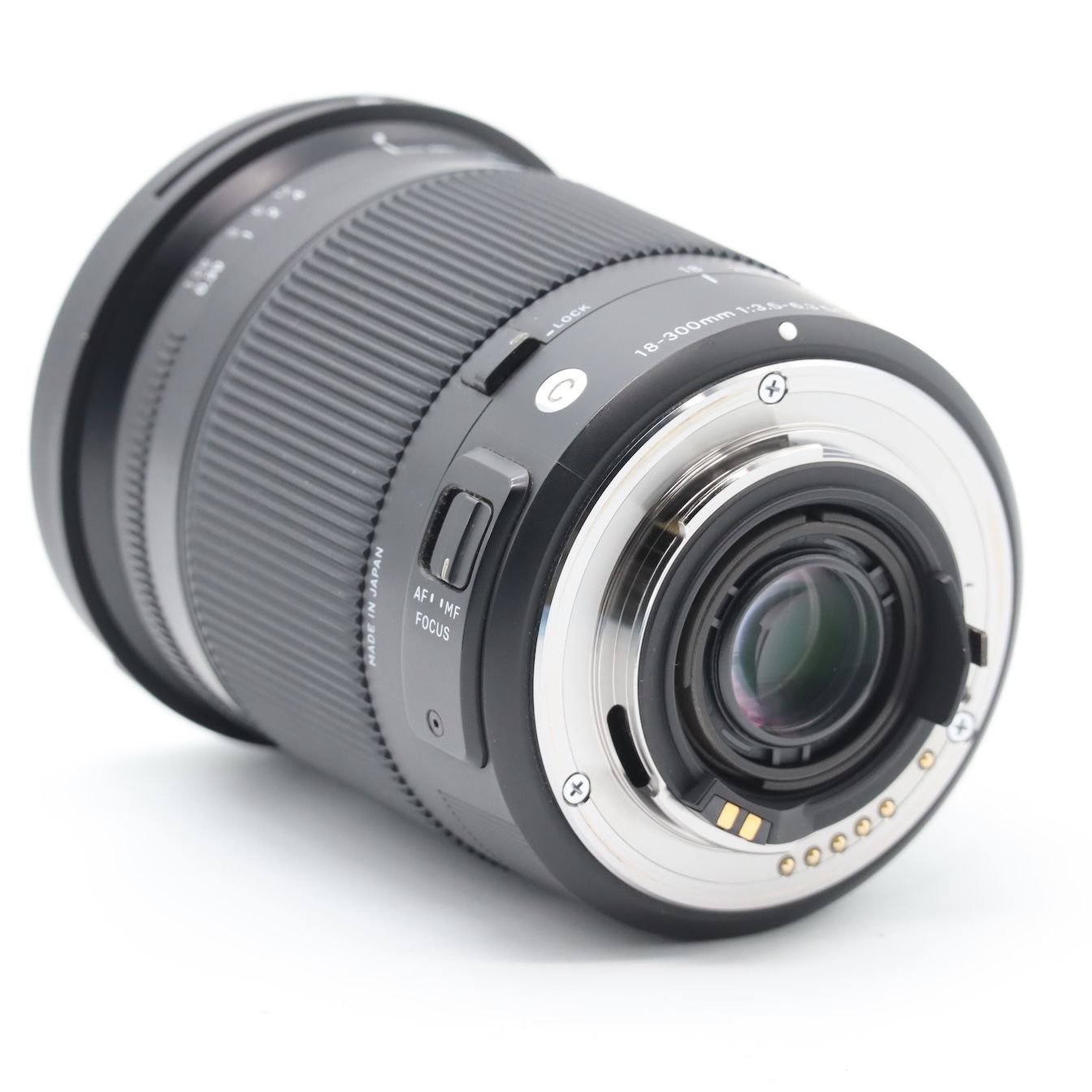 18-300mm F3.5-6.3