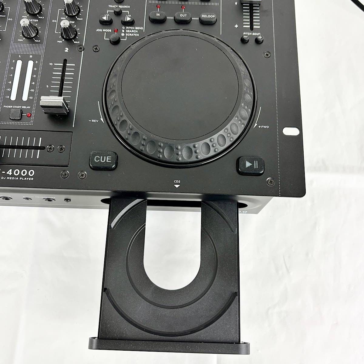 『ジャンク品』 GEMINI ジェミナイ オールインワンCDJコンソール　本体のみ CDM-4000 DJ機器